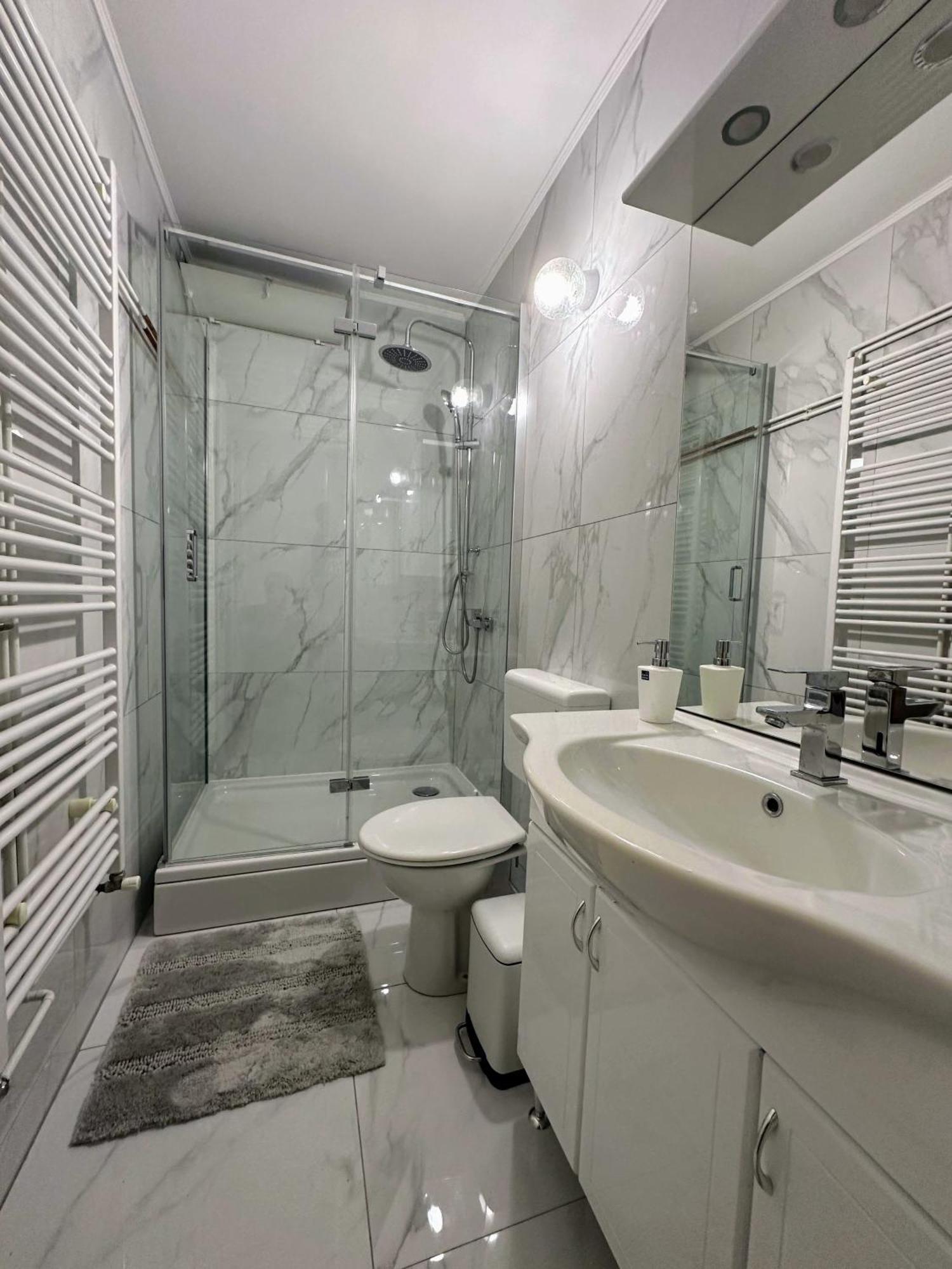Apartment Marija วาราชดีน ภายนอก รูปภาพ